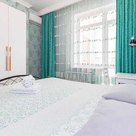 Park Avenue Напротив Ботанического Сада Astana Bagian luar foto