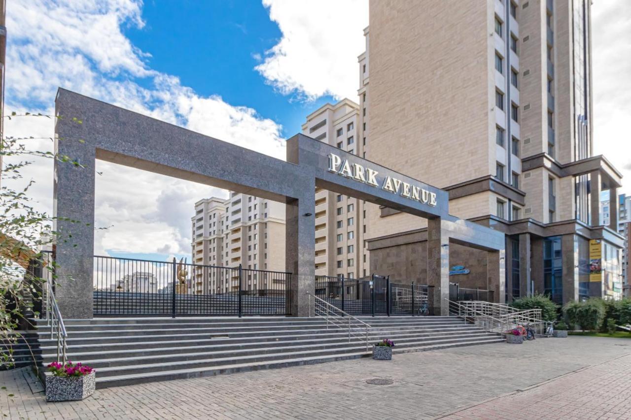Park Avenue Напротив Ботанического Сада Astana Bagian luar foto