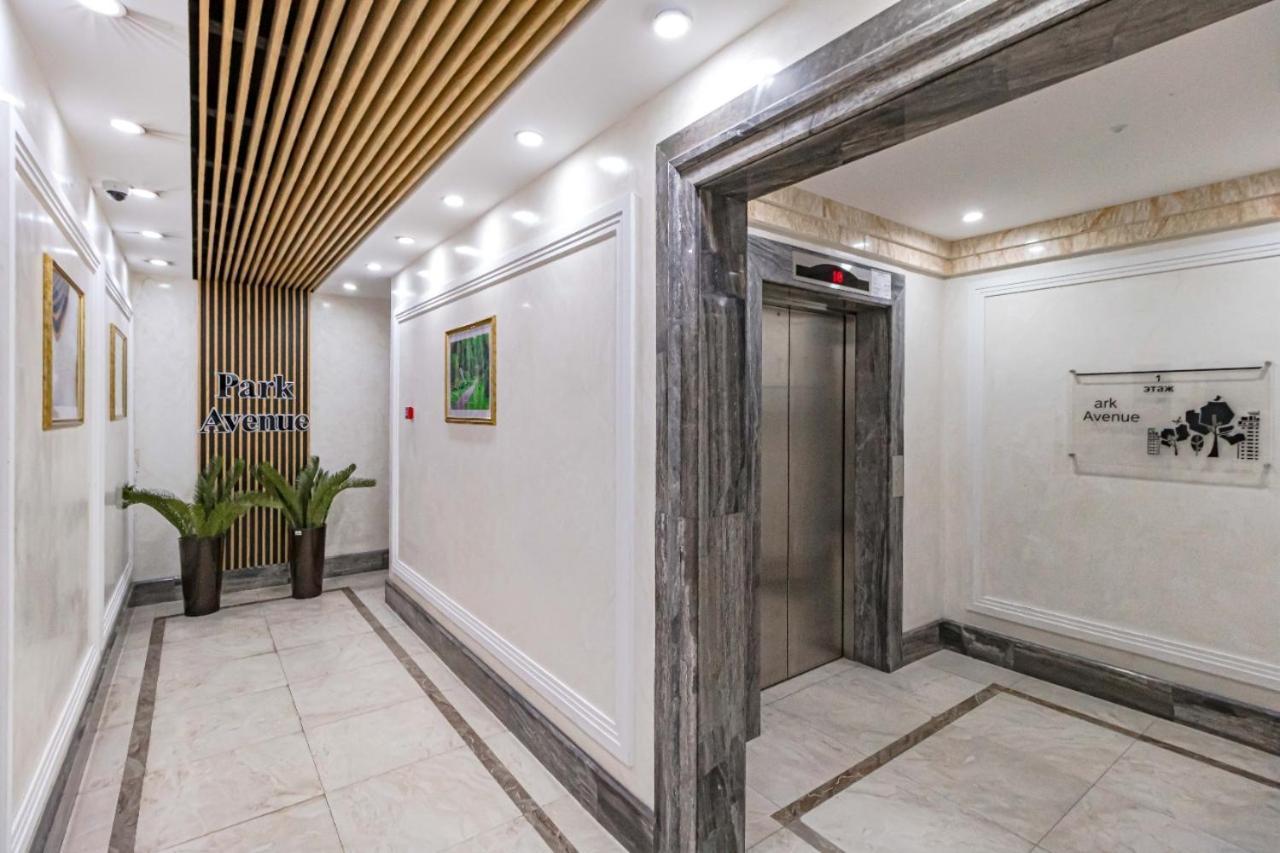 Park Avenue Напротив Ботанического Сада Astana Bagian luar foto