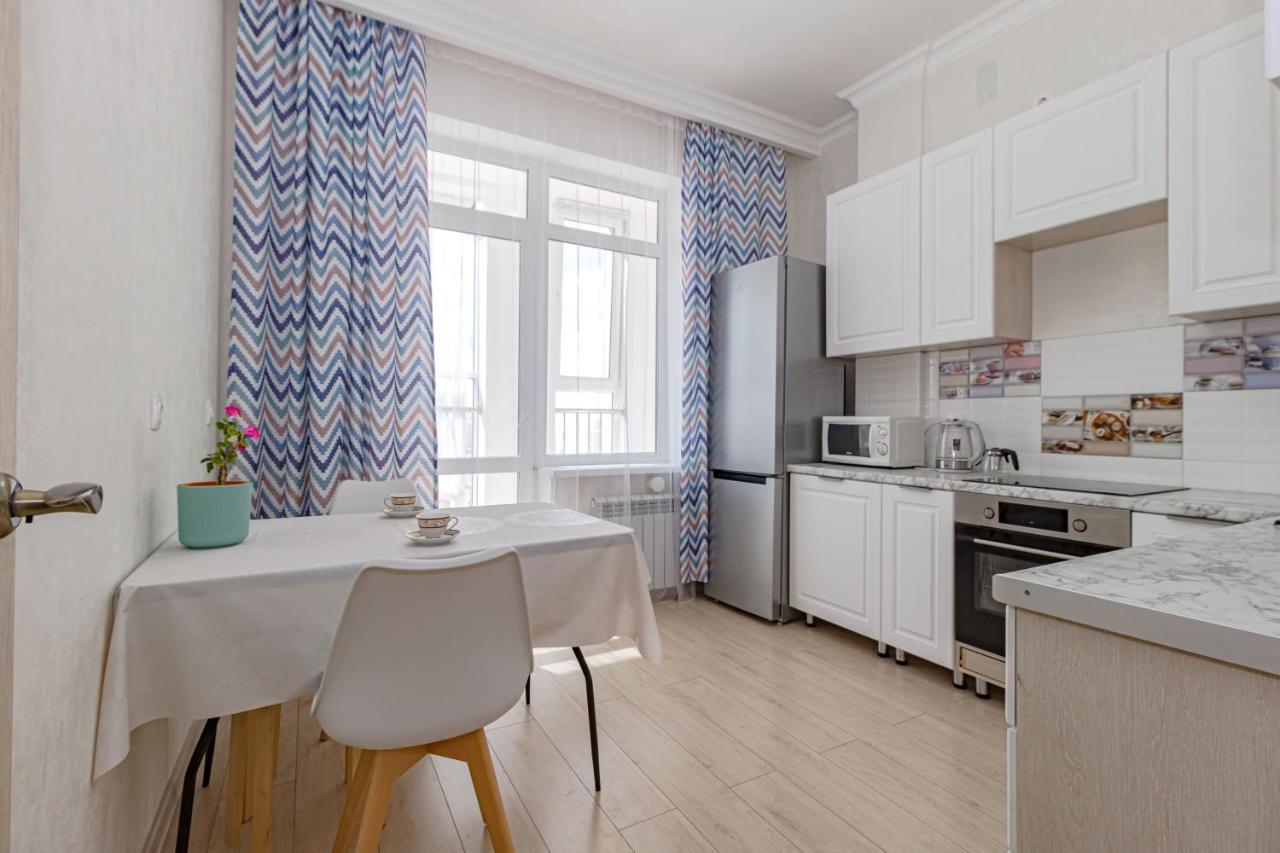Park Avenue Напротив Ботанического Сада Astana Bagian luar foto