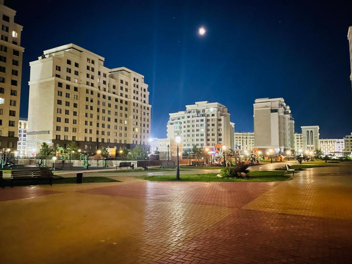 Park Avenue Напротив Ботанического Сада Astana Bagian luar foto