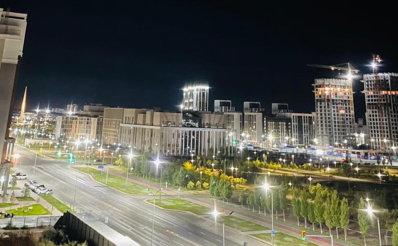 Park Avenue Напротив Ботанического Сада Astana Bagian luar foto